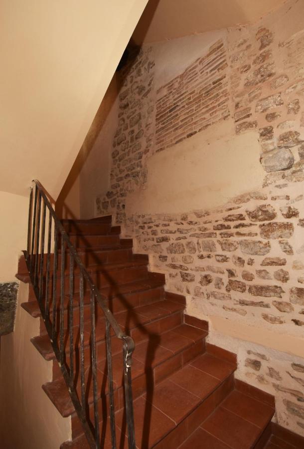 La Casa Del Borgo Antico Appartement Spoleto Buitenkant foto